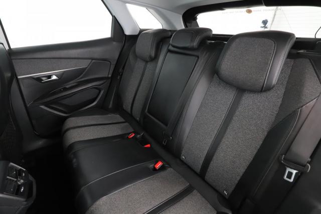 Peugeot 3008 image 7