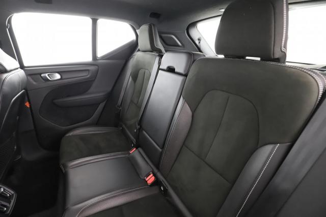 Volvo Xc40 image 6