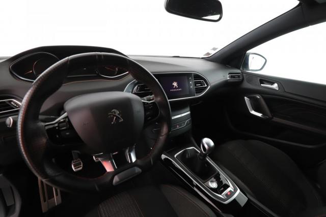 Peugeot 308 image 5