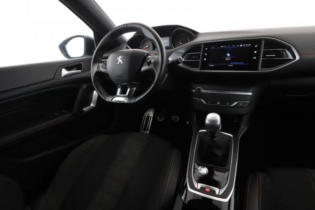Peugeot 308 image 9