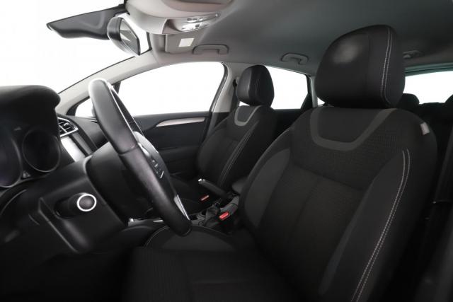 Citroen C4 image 1