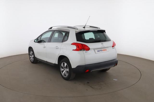 Peugeot 2008 image 1