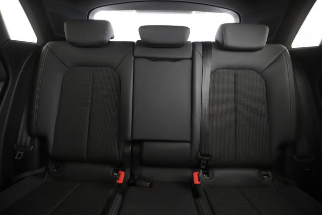 Audi Q3 image 6