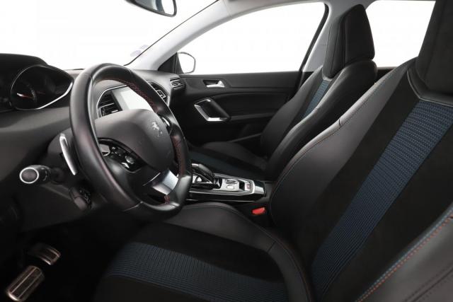 Peugeot 308 image 6
