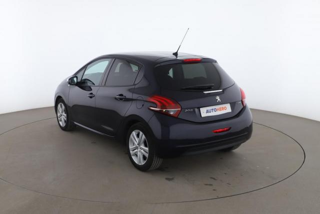 Peugeot 208 image 5