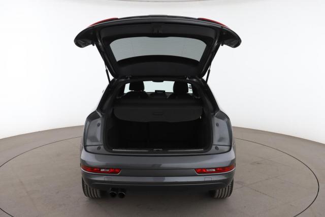 Audi Q3 image 1