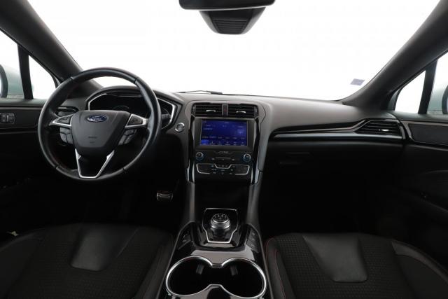 Ford Mondeo image 4