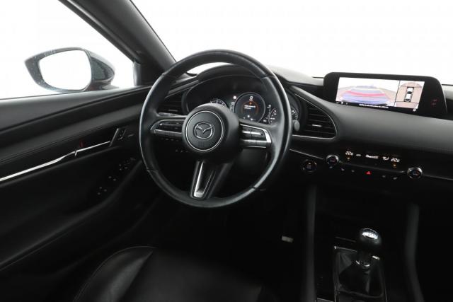 Mazda 3 image 5
