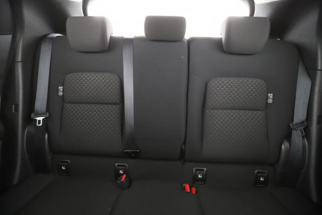 Nissan Juke image 2