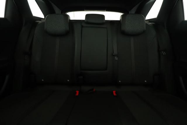 Peugeot 3008 image 9