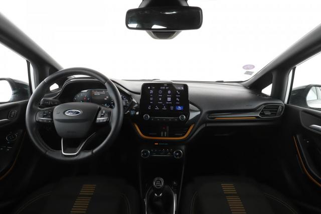 Ford Fiesta image 8