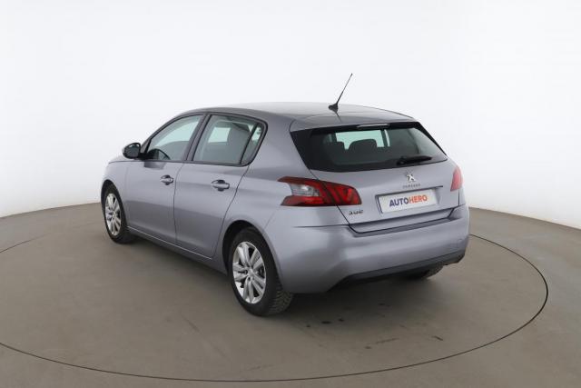 Peugeot 308 image 1