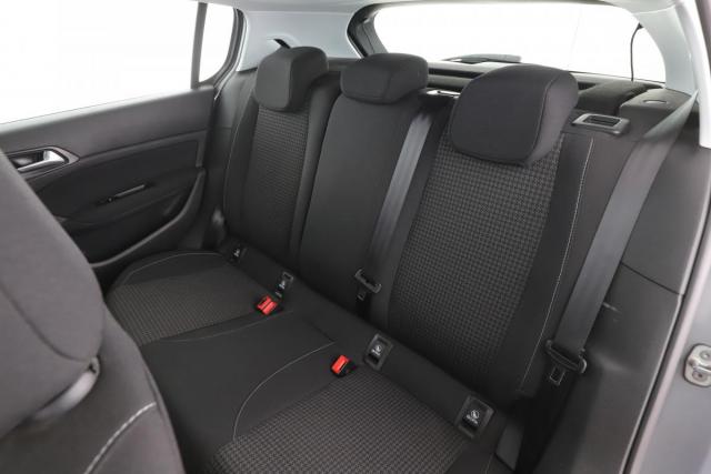 Peugeot 308 image 4