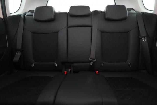 Peugeot 3008 image 9