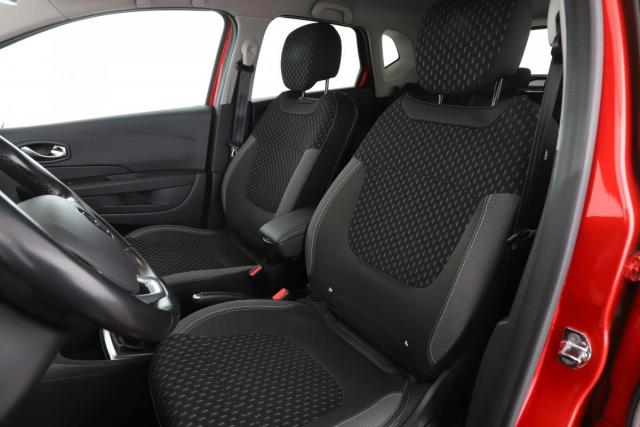 Renault Captur image 6