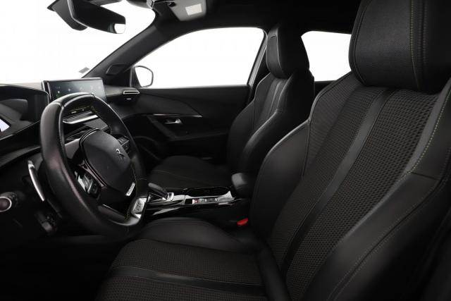 Peugeot 2008 image 6
