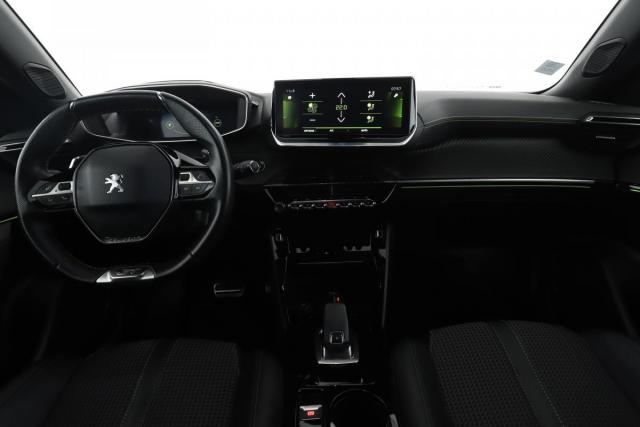 Peugeot 2008 image 1