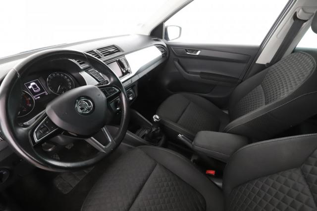 Skoda Fabia image 5