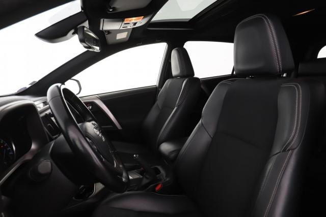 Toyota Rav4 image 3