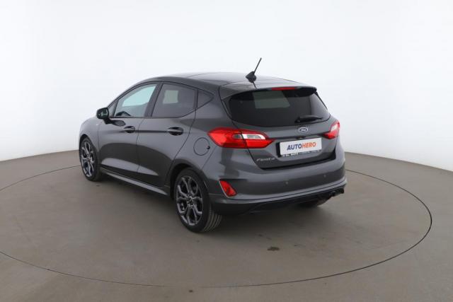 Ford Fiesta image 2
