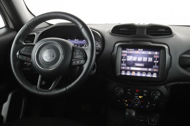 Jeep Renegade image 9