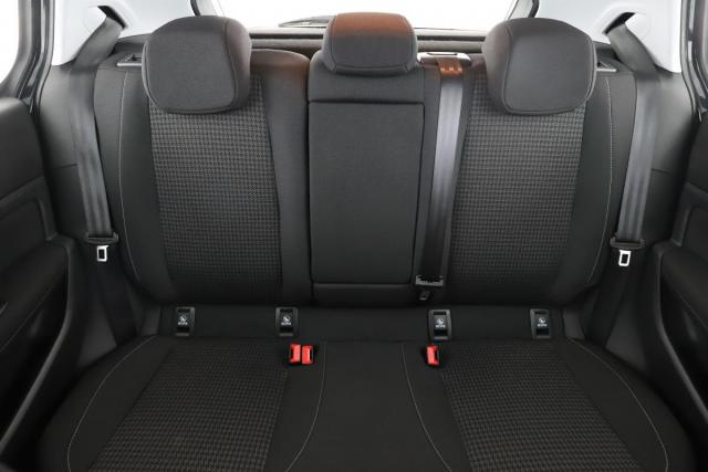 Peugeot 308 image 2