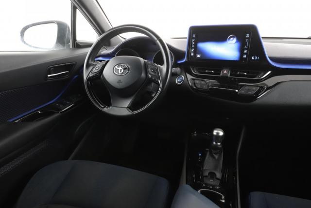 Toyota C-Hr image 3