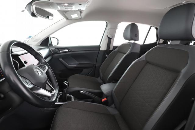 Volkswagen T-Cross image 8