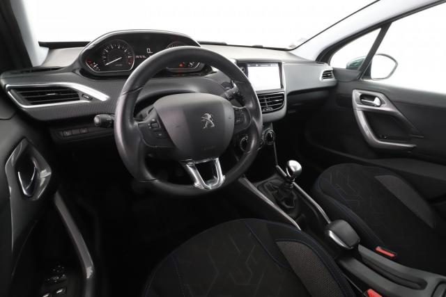 Peugeot 2008 image 4
