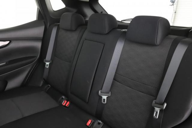 Nissan Qashqai image 1