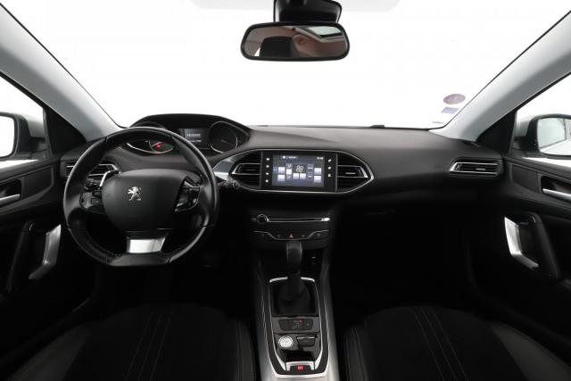 Peugeot 308 image 1