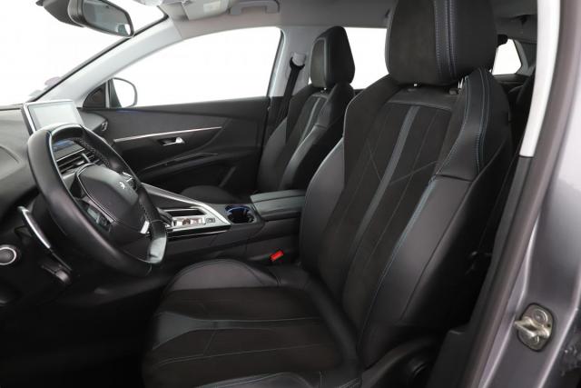 Peugeot 5008 image 8