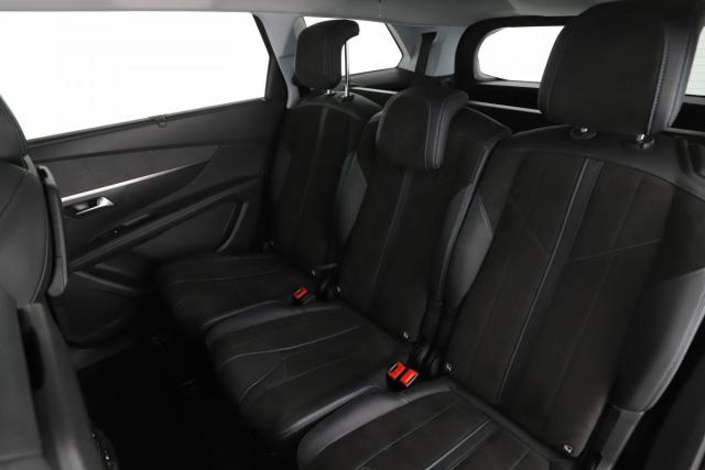 Peugeot 5008 image 3
