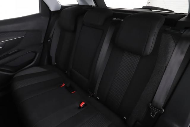 Peugeot 3008 image 6