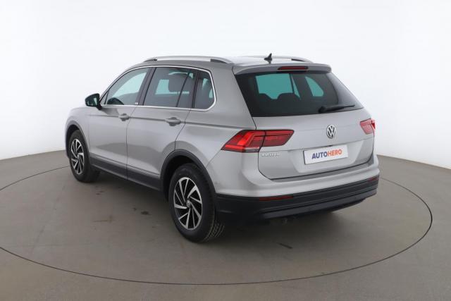 Volkswagen Tiguan image 8