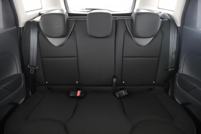 Renault Clio Estate image 4