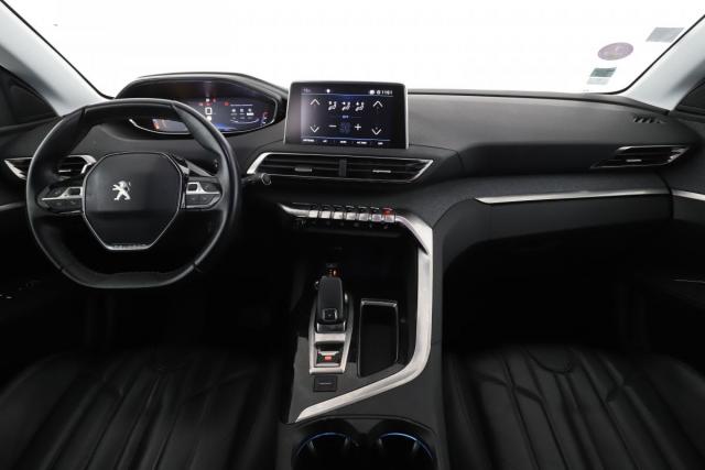 Peugeot 3008 image 9