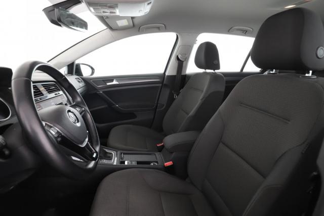 Volkswagen Golf image 5