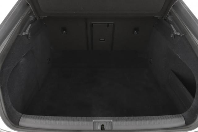 Volkswagen Arteon image 5