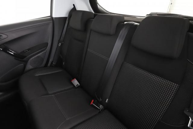 Peugeot 208 image 4