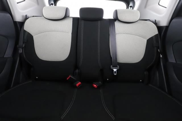 Renault Captur image 1