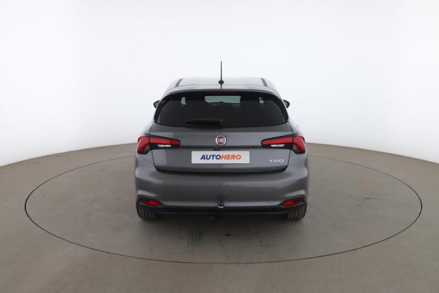 Fiat Tipo image 1