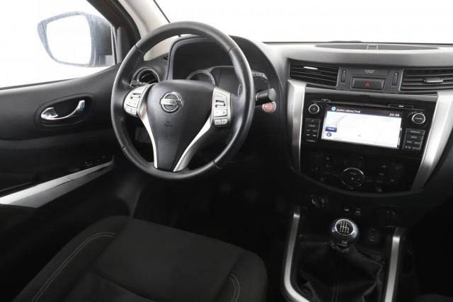 Nissan Navara image 5