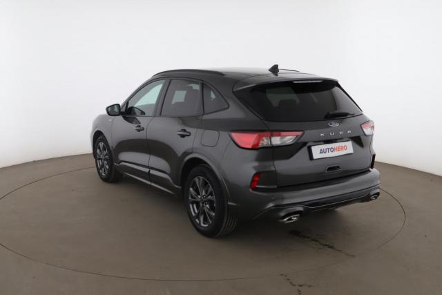 Ford Kuga image 4