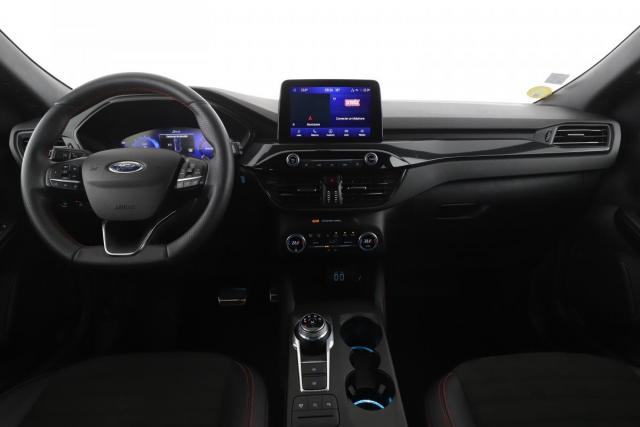 Ford Kuga image 6