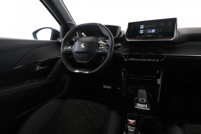 Peugeot 208 image 5