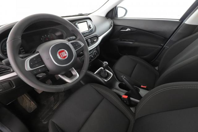 Fiat Tipo image 1
