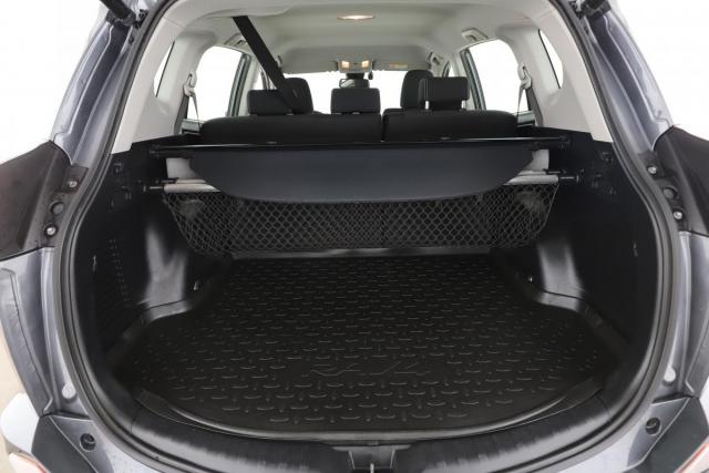 Toyota Rav4 image 7