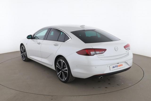 Opel Insignia image 3