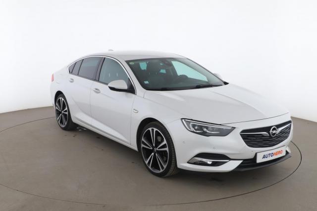 Opel Insignia image 9